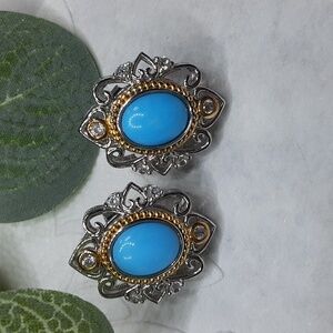 925 Genuine Sleeping Beauty Turquoise Stud Earrings.